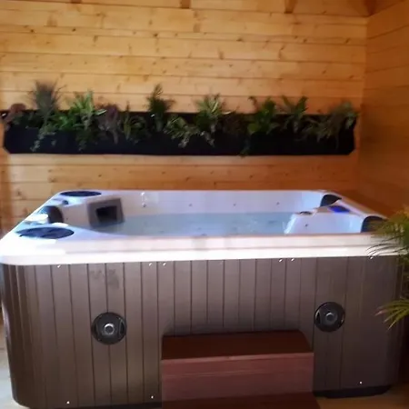 Flottant Sur Et Botel *