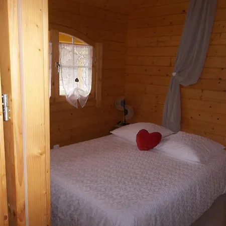 Hotel na wodzie Flottant Sur Et